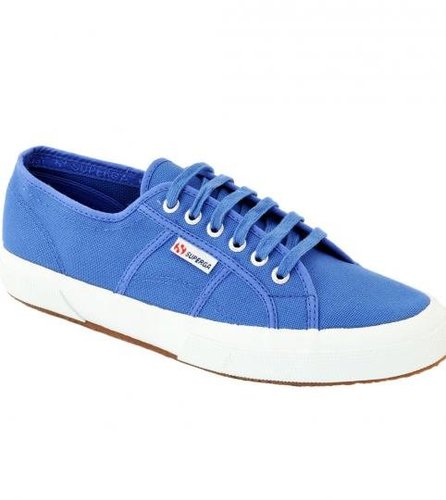 For all your outdoor adventures (or just a quick pickup game of tennis), these bolder-hued Superga kicks should keep your feet chic and cozy.
Superga Cotu Classic Sneaker ($65)
For all your outdoor adventures (or just a quick pickup game of tennis), these bolder-hued Superga kicks should keep your feet chic and cozy.
Superga Cotu Classic Sneaker ($65)