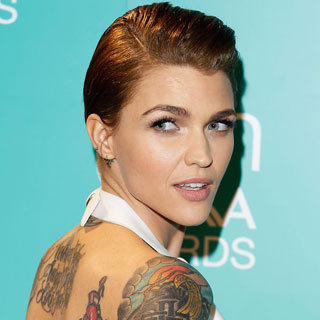 See All the Beauty Looks From the 2012 ASTRA Awards