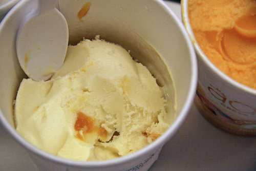 Stonyfield Organic Oikos Peach Mango Stonyfield Organic Oikos Peach Mango