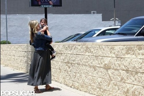 Sarah Michelle Gellar Has a Sweet Saturday With Charlotte Sarah Michelle Gellar Has a Sweet Saturday With Charlotte