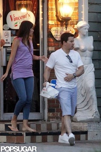 Mark Wahlberg and Rhea Durham kept their date night casual.
Mark Wahlberg and Rhea Durham kept their date night casual.