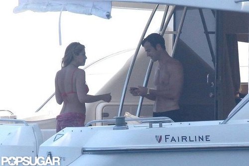 Jennifer Aniston Flaunts Bikini Body and Shows PDA With Shirtless Justin Jennifer Aniston Flaunts Bikini Body and Shows PDA With Shirtless Justin