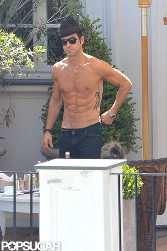 Jennifer Aniston Flaunts Bikini Body and Shows PDA With Shirtless Justin Jennifer Aniston Flaunts Bikini Body and Shows PDA With Shirtless Justin