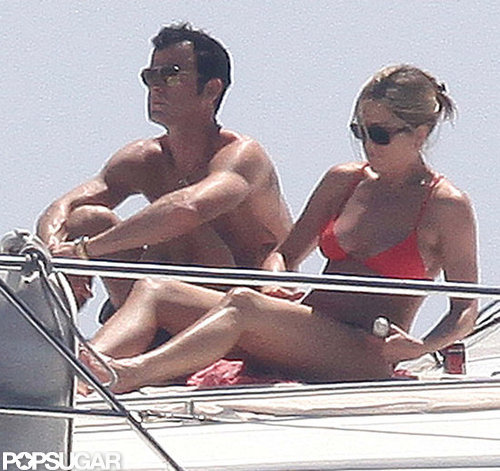 Jennifer Aniston Flaunts Bikini Body and Shows PDA With Shirtless Justin Jennifer Aniston Flaunts Bikini Body and Shows PDA With Shirtless Justin