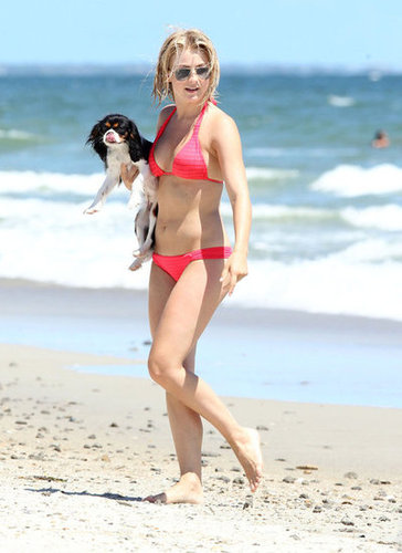 Julianne Hough hung out on the beach in Malibu with her dogs in July 2012.
Julianne Hough hung out on the beach in Malibu with her dogs in July 2012.