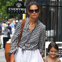 8 Reasons Why Katie Holmes Would Make a Great Fashion Mogul 8 Reasons Why Katie Holmes Would Make a Great Fashion Mogul