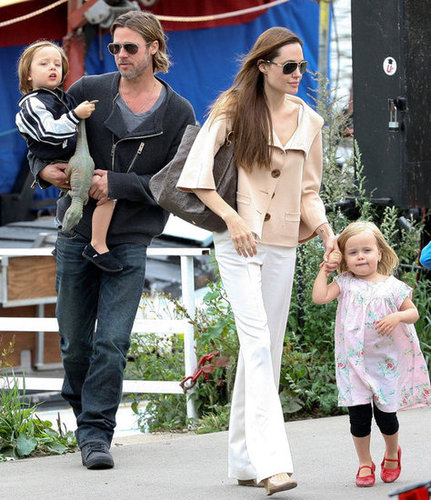 Brad Pitt and Angelina Jolie took Knox Jolie-Pitt and Vivienne Jolie-Pitt to a show on a boat in London in August 2011 with their brothers and sisters.
Brad Pitt and Angelina Jolie took Knox Jolie-Pitt and Vivienne Jolie-Pitt to a show on a boat in London in August 2011 with their brothers and sisters.