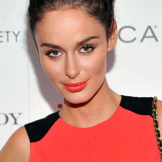 Trend to Try Now: Matching Your Lip Colour to Your Frock