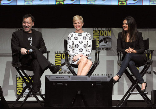 Michelle Williams, Mila Kunis, and Sam Raimi chatted at a panel promoting Oz: The Great and Powerful at Comic-Con.
Michelle Williams, Mila Kunis, and Sam Raimi chatted at a panel promoting Oz: The Great and Powerful at Comic-Con.