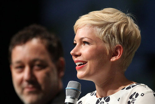 Michelle Williams promoted Oz: The Great and Powerful at Comic-Con.
Michelle Williams promoted Oz: The Great and Powerful at Comic-Con.