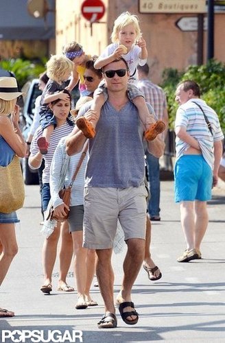 Liev Schreiber gave his son a lift in the South of France.
Liev Schreiber gave his son a lift in the South of France.
