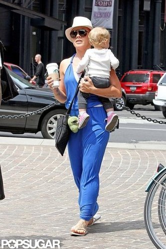 Pink and Little Willow Walk Right Out of NYC and Into Chicago Pink and Little Willow Walk Right Out of NYC and Into Chicago