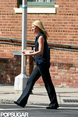 Claire Danes looked comfortable on set.
Claire Danes looked comfortable on set.