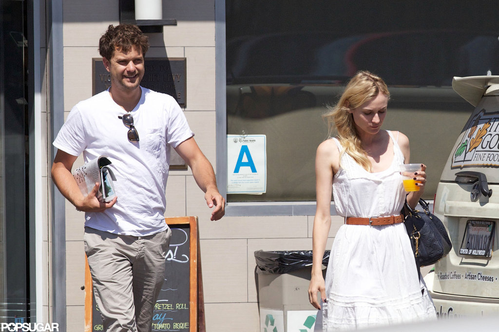 Diane Kruger and Joshua Jackson Match Their Summery Whites Diane Kruger and Joshua Jackson Match Their Summery Whites