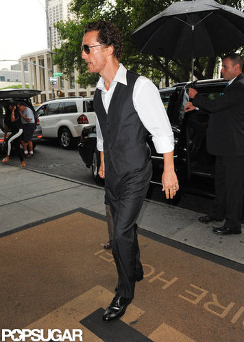 Matthew McConaughey and Little Levi Make a Dapper Duo in NYC Matthew McConaughey and Little Levi Make a Dapper Duo in NYC