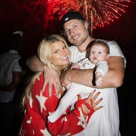 Best Celebrity Instagram and Twitter Pictures | July 2012