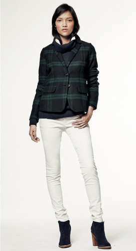 Gap Shows Off Rustic, Cozy Layers For Its Holiday Collection Gap Shows Off Rustic, Cozy Layers For Its Holiday Collection