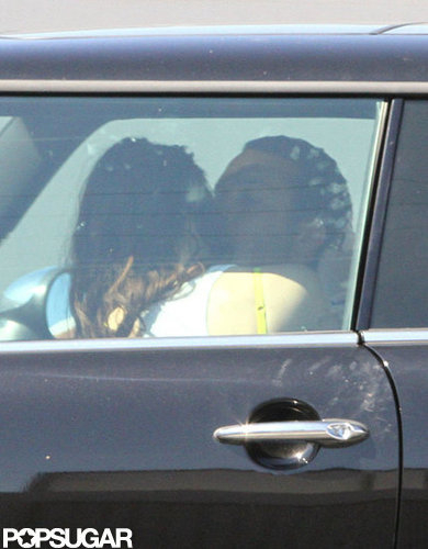 Kristen Stewart showed sexy PDA with Rupert Sanders.
Kristen Stewart showed sexy PDA with Rupert Sanders.