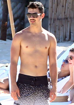 Joe Jonas Joe Jonas