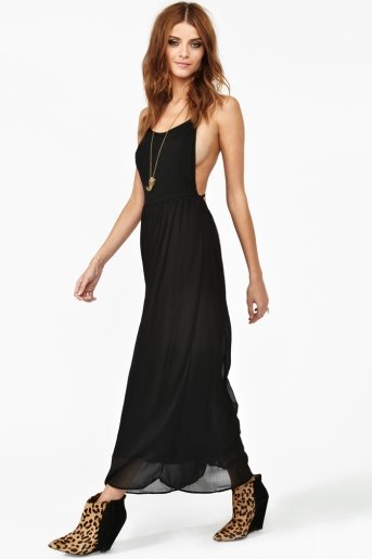 You're never not going to need a black maxi dress. This one is lightweight enough to wear during the day with flat sandals but will also look dressy and tough with heels and a leather jacket.
Nasty Gal Ali Maxi Dress ($98)
You're never not going to need a black maxi dress. This one is lightweight enough to wear during the day with flat sandals but will also look dressy and tough with heels and a leather jacket.
Nasty Gal Ali Maxi Dress ($98)