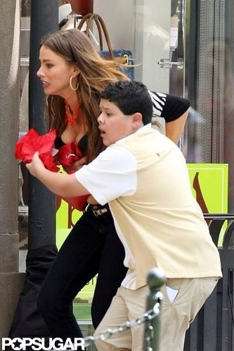 Sofia Vergara Bares a Baby Bump in a Bra on Set Sofia Vergara Bares a Baby Bump in a Bra on Set