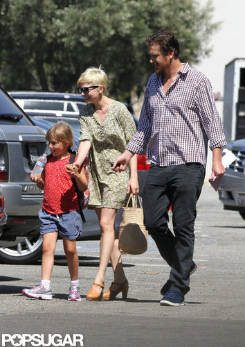 Michelle Williams and Jason Segel Settle In With Matilda in LA Michelle Williams and Jason Segel Settle In With Matilda in LA