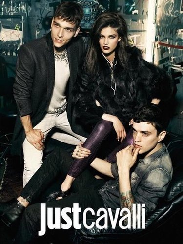 Just Cavalli proves dark sultry wares are just the thing for a fun night out.
Just Cavalli proves dark sultry wares are just the thing for a fun night out.
