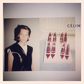A more minimalist approach — polaroid-enhanced, nevertheless — to Fall ad campaigns, courtesy of Céline Fall 2012.
A more minimalist approach — polaroid-enhanced, nevertheless — to Fall ad campaigns, courtesy of Céline Fall 2012.