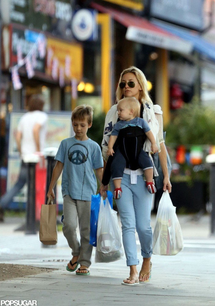 Kate Hudson Hangs With Her Boys Ryder and Bing Kate Hudson Hangs With Her Boys Ryder and Bing