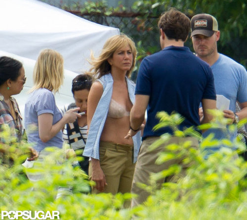 Jennifer Aniston Flashes Her Abs in a Bra on Set Jennifer Aniston Flashes Her Abs in a Bra on Set