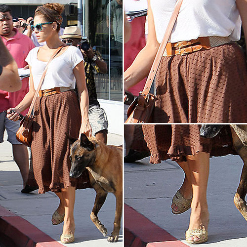 Another Day, Another Reason Why Eva Mendes Is Our Retro Bombshell 