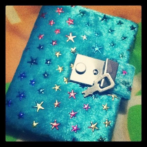 Writing Our Secrets Down in Diaries Writing Our Secrets Down in Diaries