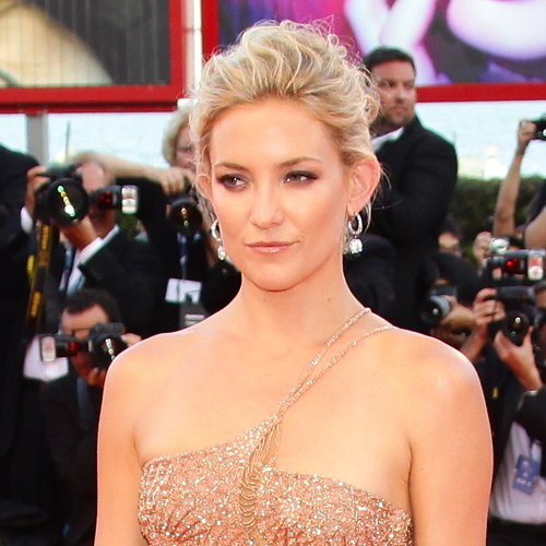 Kate Hudson Wants Son Bingham to Know England | Video