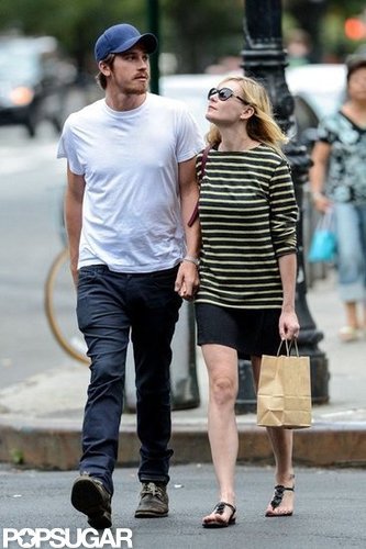 Kirsten Dunst and Garrett Hedlund walked to the grocery store holding hands.
Kirsten Dunst and Garrett Hedlund walked to the grocery store holding hands.