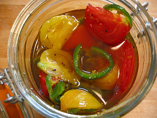 Spicy Pickled Tomatoes Spicy Pickled Tomatoes