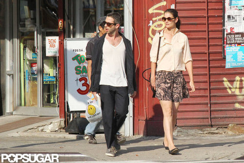 Katie Holmes Shares a City Day With Pal Jeremy Strong Katie Holmes Shares a City Day With Pal Jeremy Strong