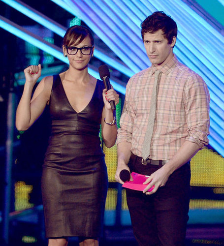 Rashida Jones and Andy Samberg presented at the VMAs together.
Rashida Jones and Andy Samberg presented at the VMAs together.