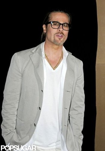 Brad Pitt wore a gray blazer to a Killing Them Softly screening in London.
Brad Pitt wore a gray blazer to a Killing Them Softly screening in London.