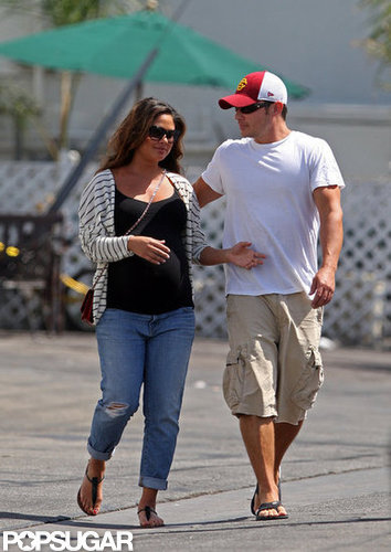Nick Lachey and Vanessa Minnillo Have Breakfast While on Baby Watch Nick Lachey and Vanessa Minnillo Have Breakfast While on Baby Watch