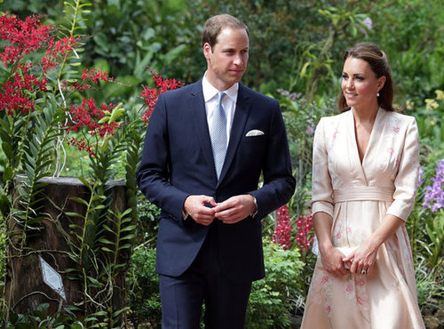 She strolled through the gardens with Prince William, only pairing her look with simple pearl earrings, a nude clutch, and nude L.K. Bennett pumps.
She strolled through the gardens with Prince William, only pairing her look with simple pearl earrings, a nude clutch, and nude L.K. Bennett pumps.