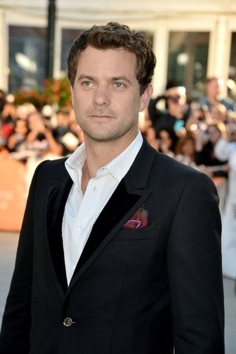 Diane Kruger and Josh Jackson Make a Sweet Sight at TIFF Diane Kruger and Josh Jackson Make a Sweet Sight at TIFF