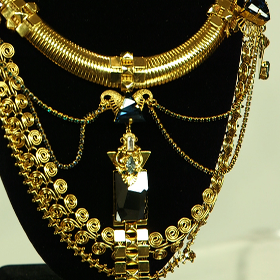 Stay on Trend For Fall With These Six Statement Necklaces Stay on Trend For Fall With These Six Statement Necklaces
