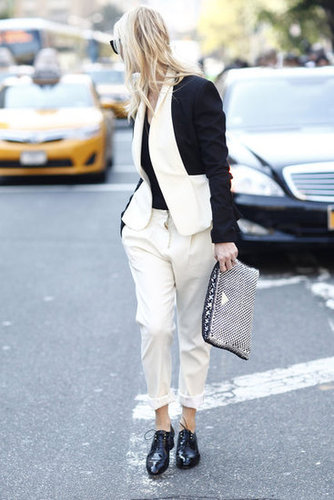 This styler showed off bold black and white suiting in an easy, slouchy silhouette.
Source: Greg Kessler
This styler showed off bold black and white suiting in an easy, slouchy silhouette.
Source: Greg Kessler