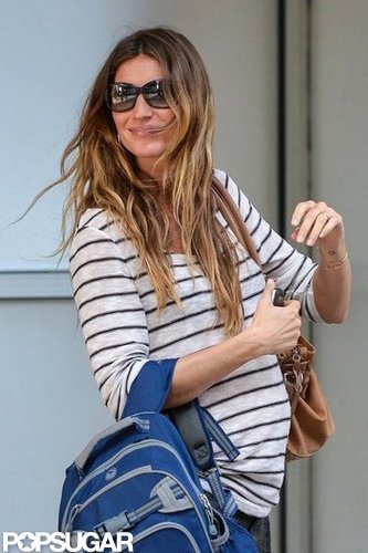 Gisele Bundchen Hits NYC as Tom Brady Hangs at Home With the Boys Gisele Bundchen Hits NYC as Tom Brady Hangs at Home With the Boys