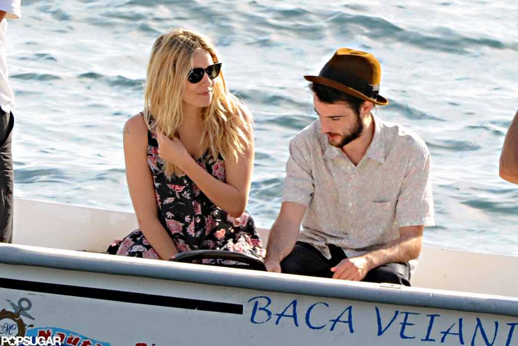 Sienna Miller and Tom Sturridge got on a small boat with baby Marlowe.
Sienna Miller and Tom Sturridge got on a small boat with baby Marlowe.