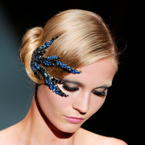 The Best Armani Fashion Show Hair and Makeup