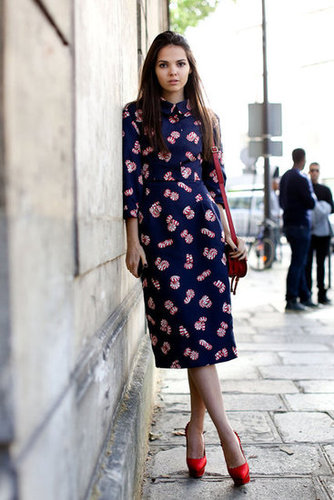A ladylike print needed little else but a pair of great pumps.
A ladylike print needed little else but a pair of great pumps.