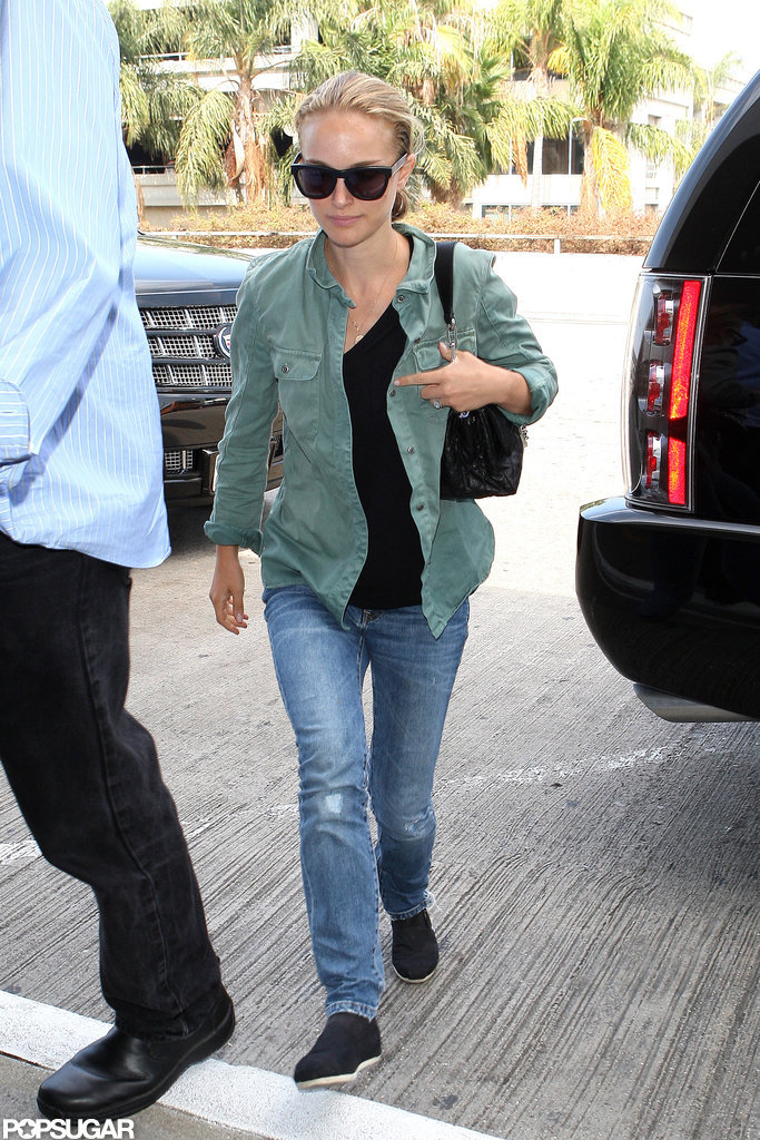 Blond Natalie Portman Jets Out of LA Blond Natalie Portman Jets Out of LA
