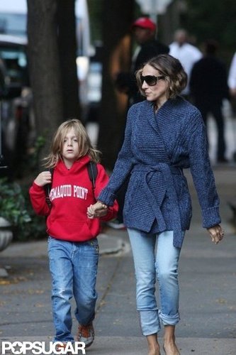 Sarah Jessica Parker and James Wilkie held hands.
Sarah Jessica Parker and James Wilkie held hands.