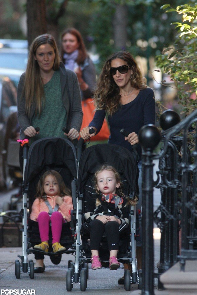 Sarah Jessica Parker walked with the twins in NYC. Sarah Jessica Parker walked with the twins in NYC.
